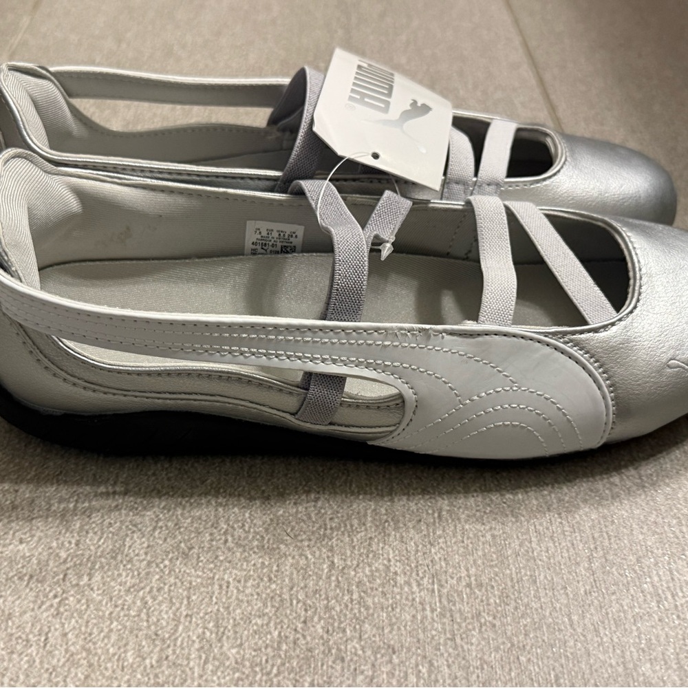 Puma Silver and White Ballet Flats with Elastic Straps - Picture 6 of 10